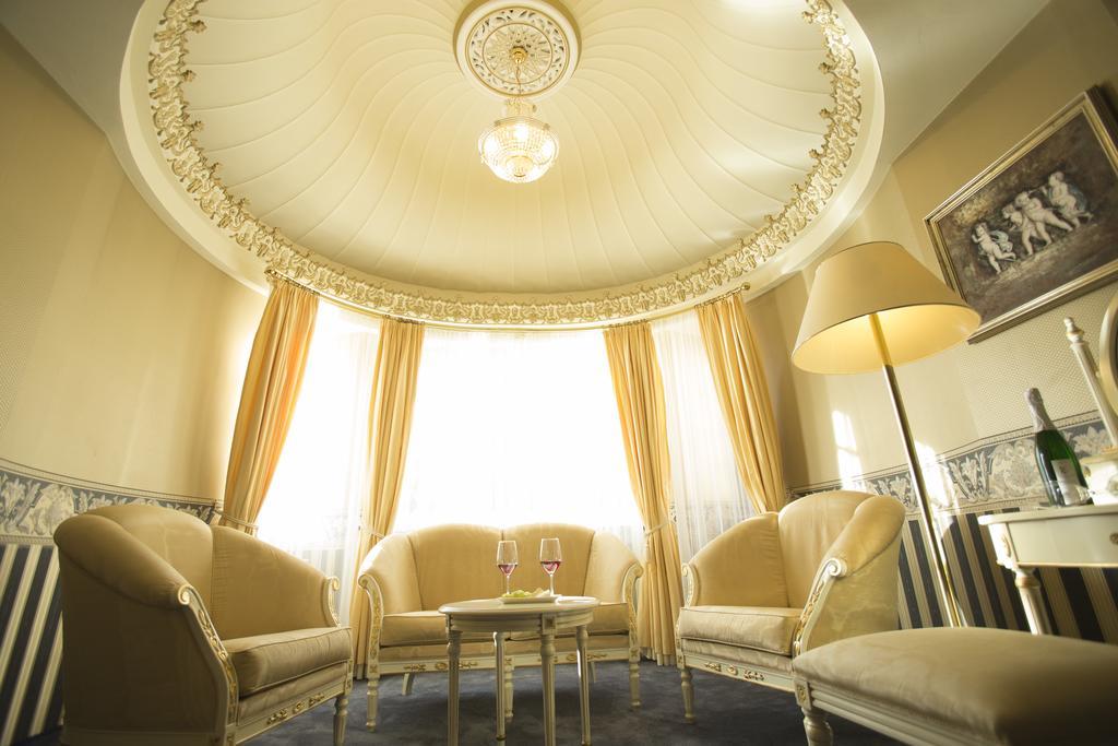 Parkhotel Idar-Oberstein Pokój zdjęcie