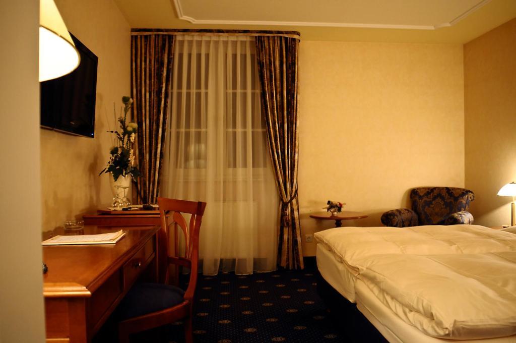 Parkhotel Idar-Oberstein Pokój zdjęcie