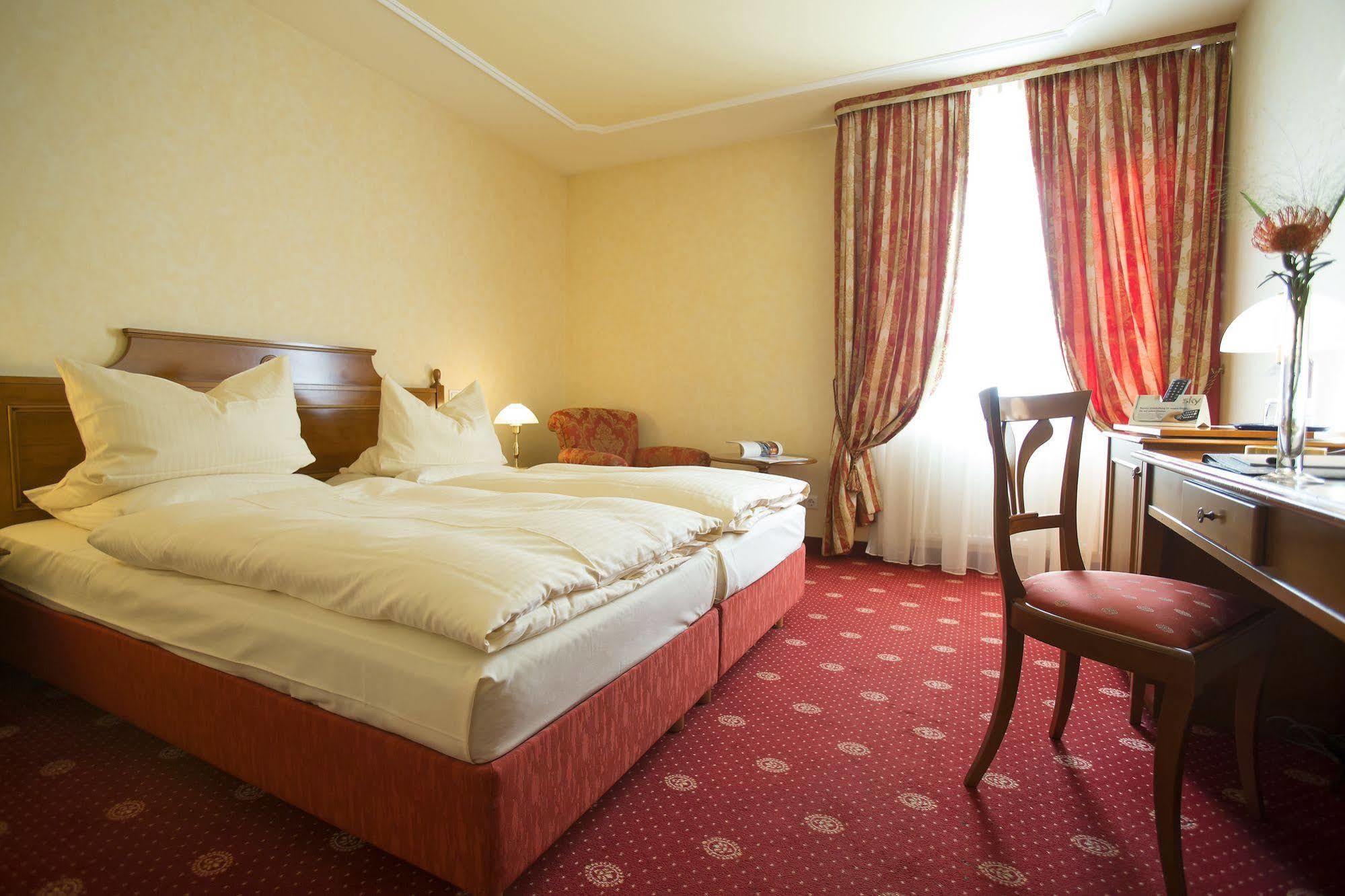 Parkhotel Idar-Oberstein Zewnętrze zdjęcie
